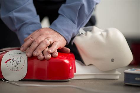 cpr lv|Lv cpr training.